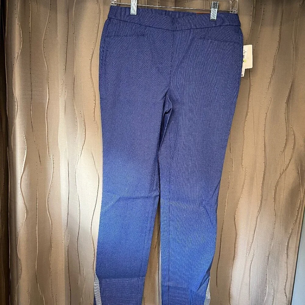 NWT Rafaella Blue Pull On Stretch Capri Pants, Size 4